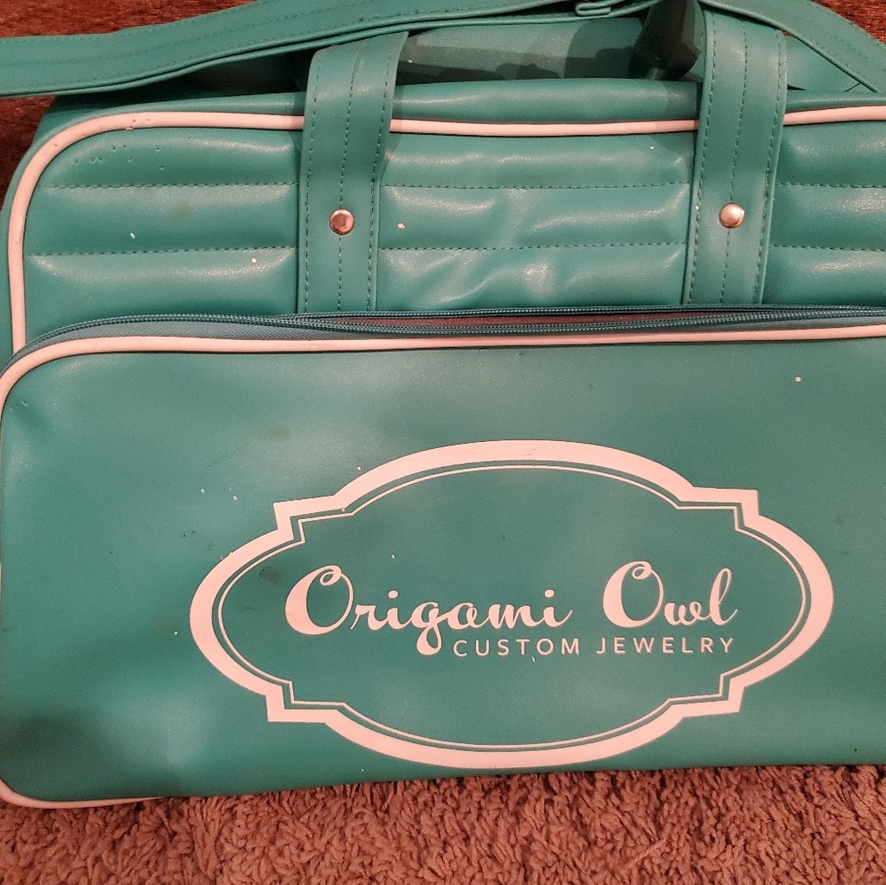 Origami Owl aqua faux leather weekender bag - rare